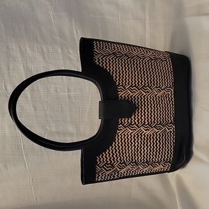 Homero Ortega by Angelica Molina Woven Straw Leather Purse Like New